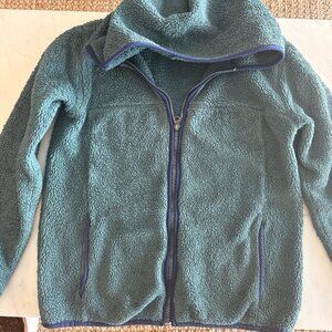 KIDS: Marshmallow Fleece Jacket Size 12